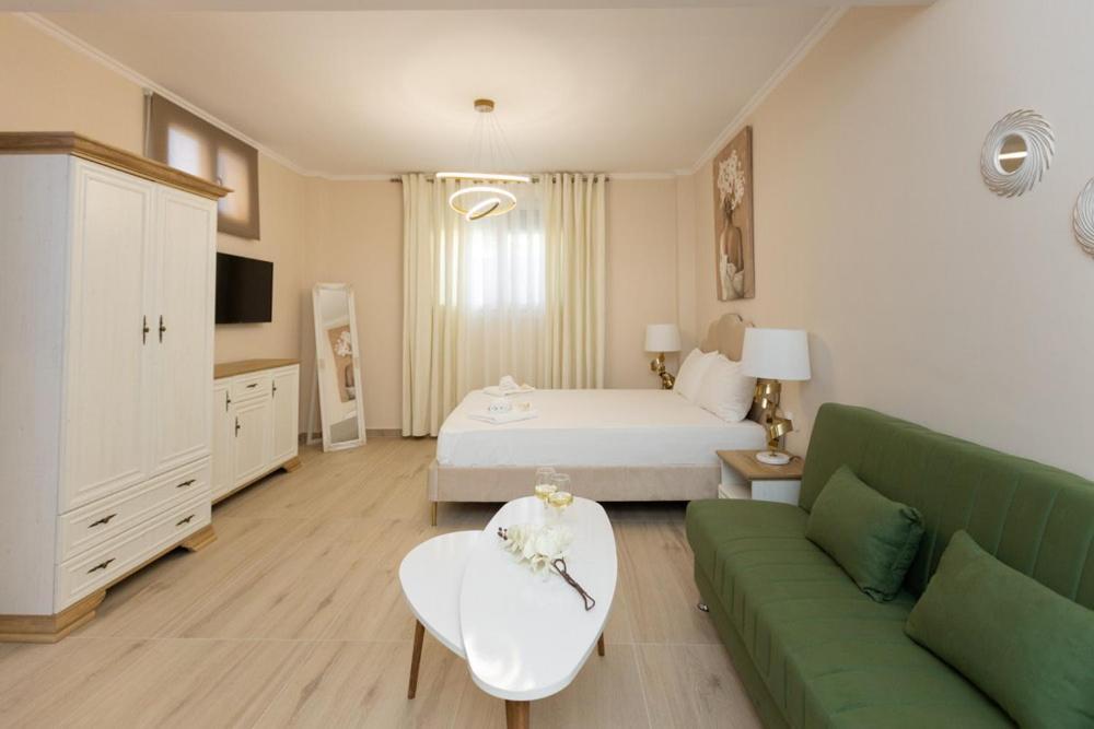 Valery Apartments Pefkochori Esterno foto